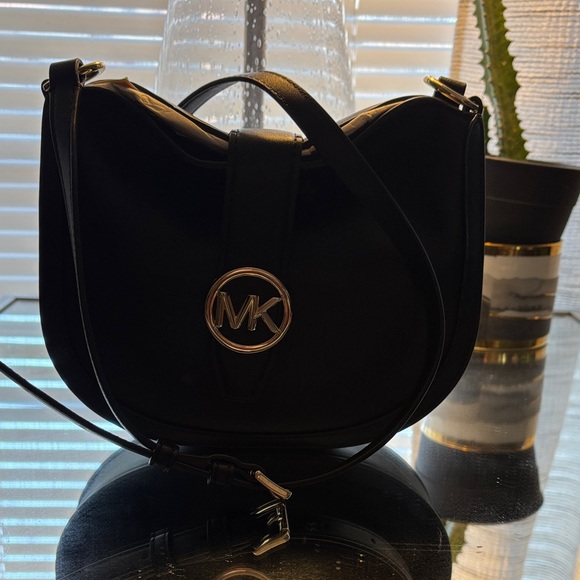Michael Kors Handbags - Michael Kors Black Crossbody Bag with Gold Logo